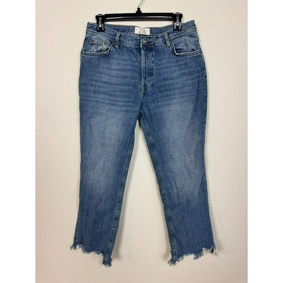 We The Free Jeans Women's The Maggie Size 28 Raw Hem Button Fly Crop Blue Denim - Picture 3 of 9